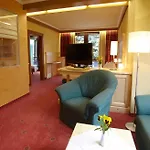 Hotel Familiengut Burgstaller 4*