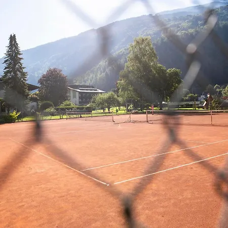 Familiengut Burgstaller Отель