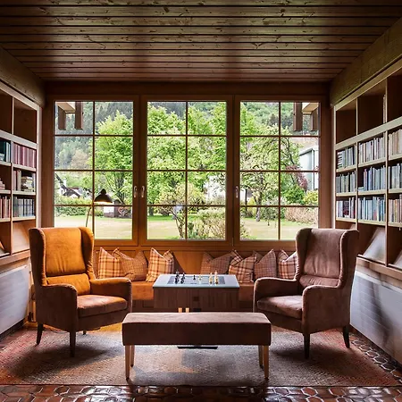 Familiengut Burgstaller Отель 4*