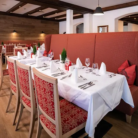 Отель Familiengut Burgstaller