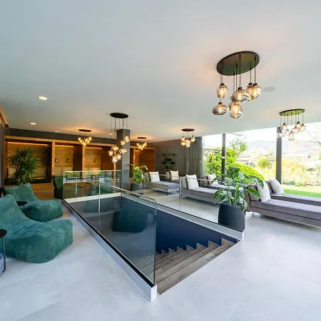 Отель Familiengut Burgstaller Добриах