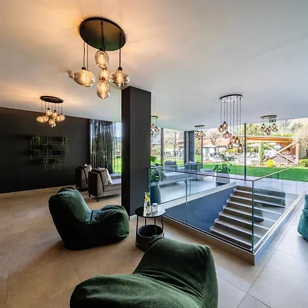 Familiengut Burgstaller 4* دوبرياخ