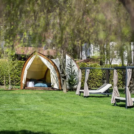 Familiengut Burgstaller Отель