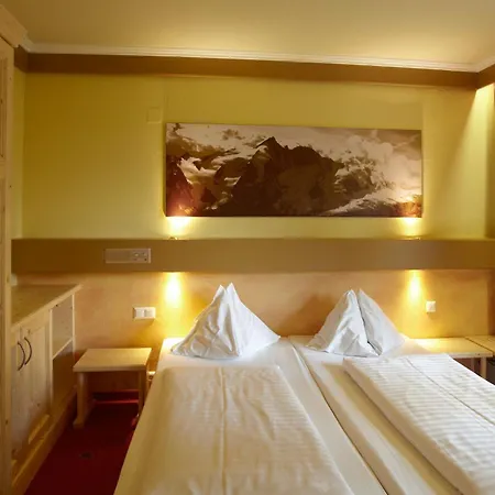 Familiengut Burgstaller Hotel Döbriach