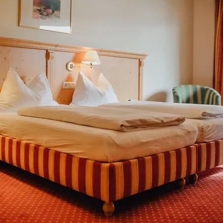 Familiengut Burgstaller 4* Dobriach