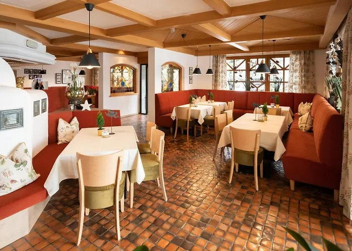 Hotel Familiengut Burgstaller Dobriach