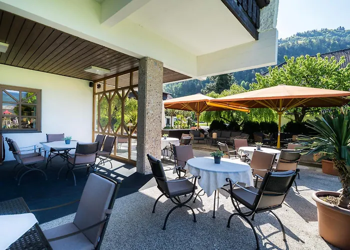 Familiengut Burgstaller Hotel 4*